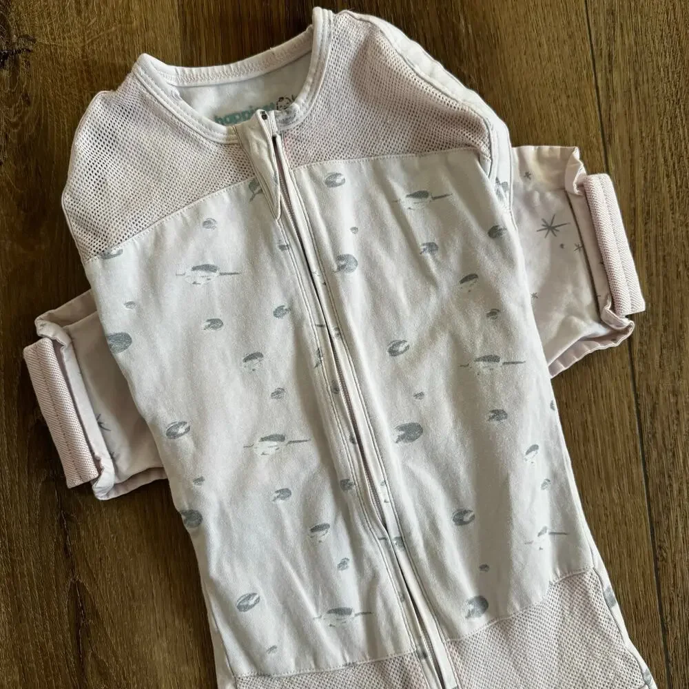 Happiest Baby SNOO Sleep Sack in a Planets Graphic Print